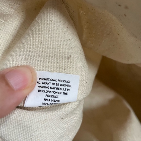 Magnolia Market Waco Texas Canvas Tote Bag with Solos Illustration - Picture 4 of 4